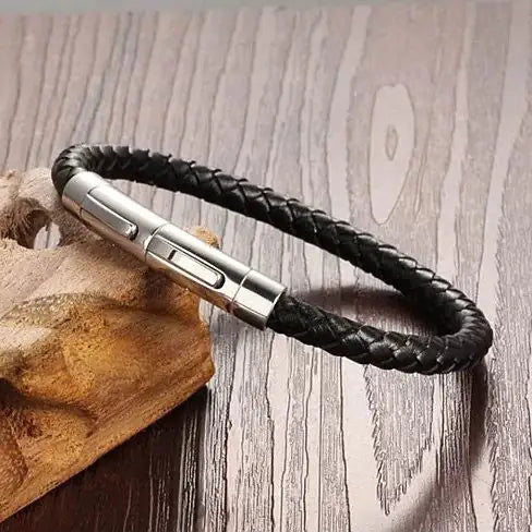 VERGO Versatile Genuine Leather Bracelet With Magnetic Closure For Men And Women